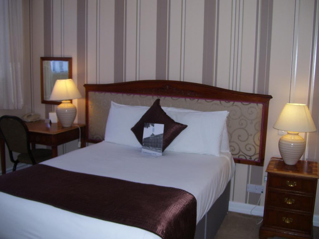 Fownes Hotel Worcester Oda fotoğraf